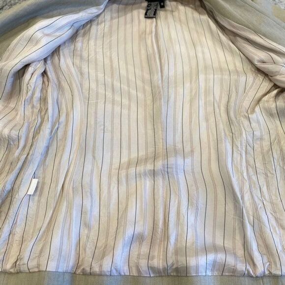 BCBGMaxazria Size 10 Blazer Suit Coat - Picture 4 of 6